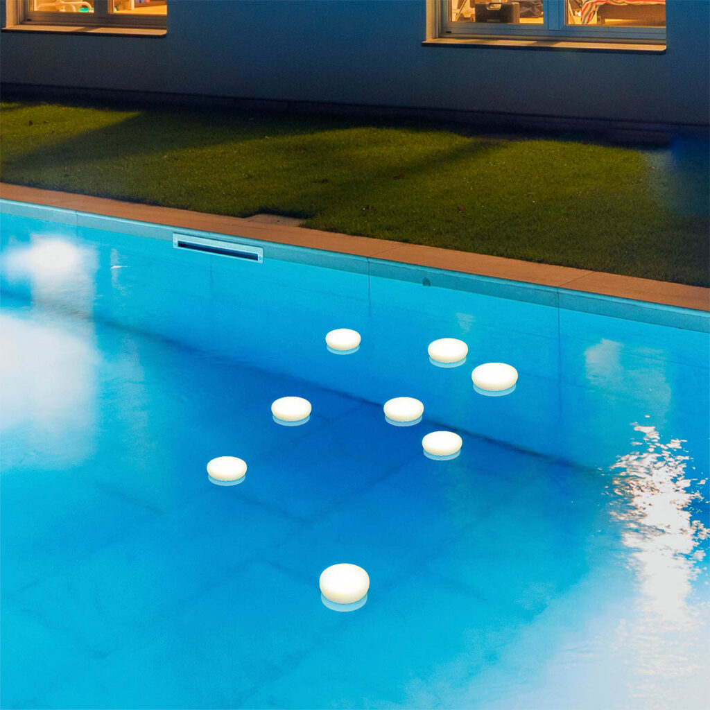 PAPAYA 12 BATTERY WIRELESS POOL LIGHT Newgarden